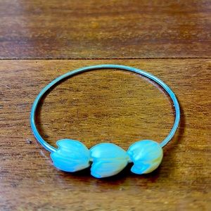Sterling silver Bangle. 3 pikaki beads. Size 6.5